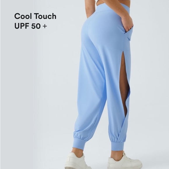 🐠HALARA High Waisted Side Pocket Cut Out Cool Touch Casual Joggers  XS | NWOT - Picture 4 of 11